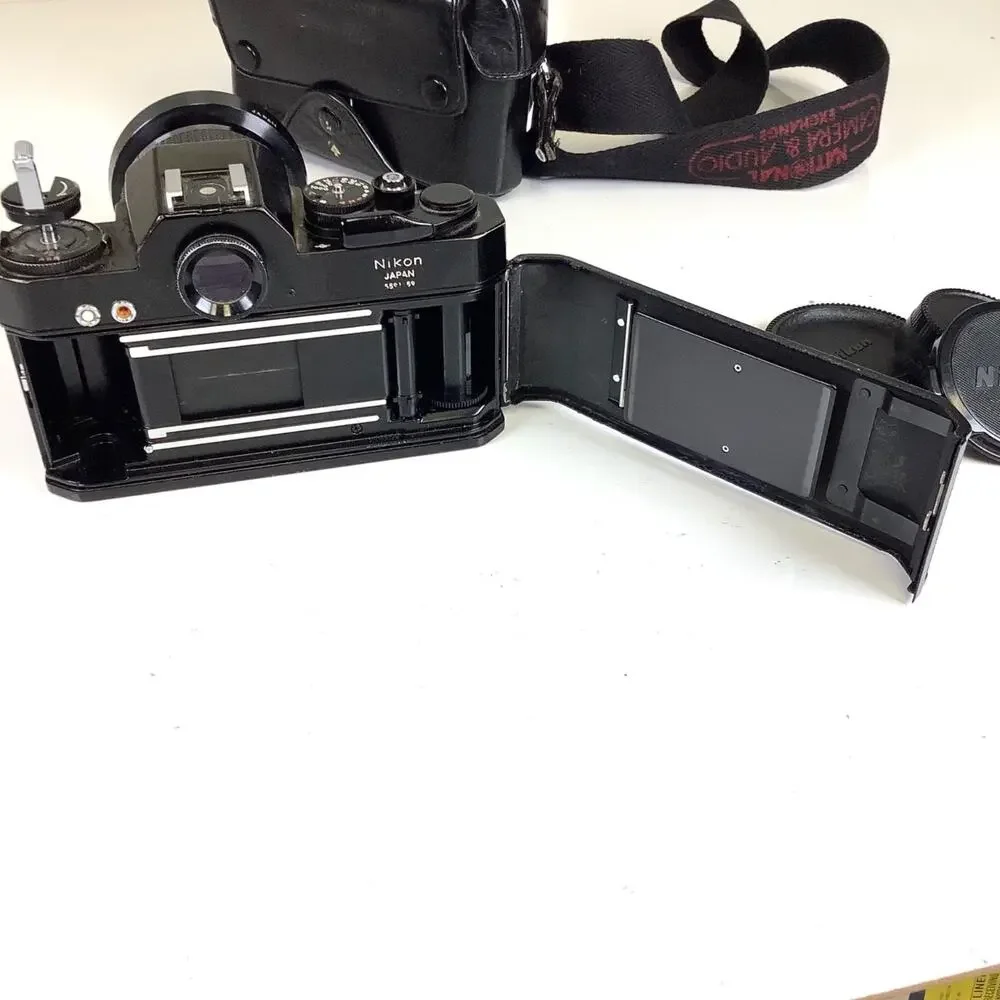 TESTED Nikon Nikomat EL 35mm SLR Film Camera w/NIKKOR 43-86mm F3.5 Lens
